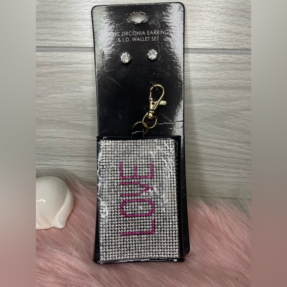 Cubic zirconia earrings & I.D wallet set - Picture 1 of 6